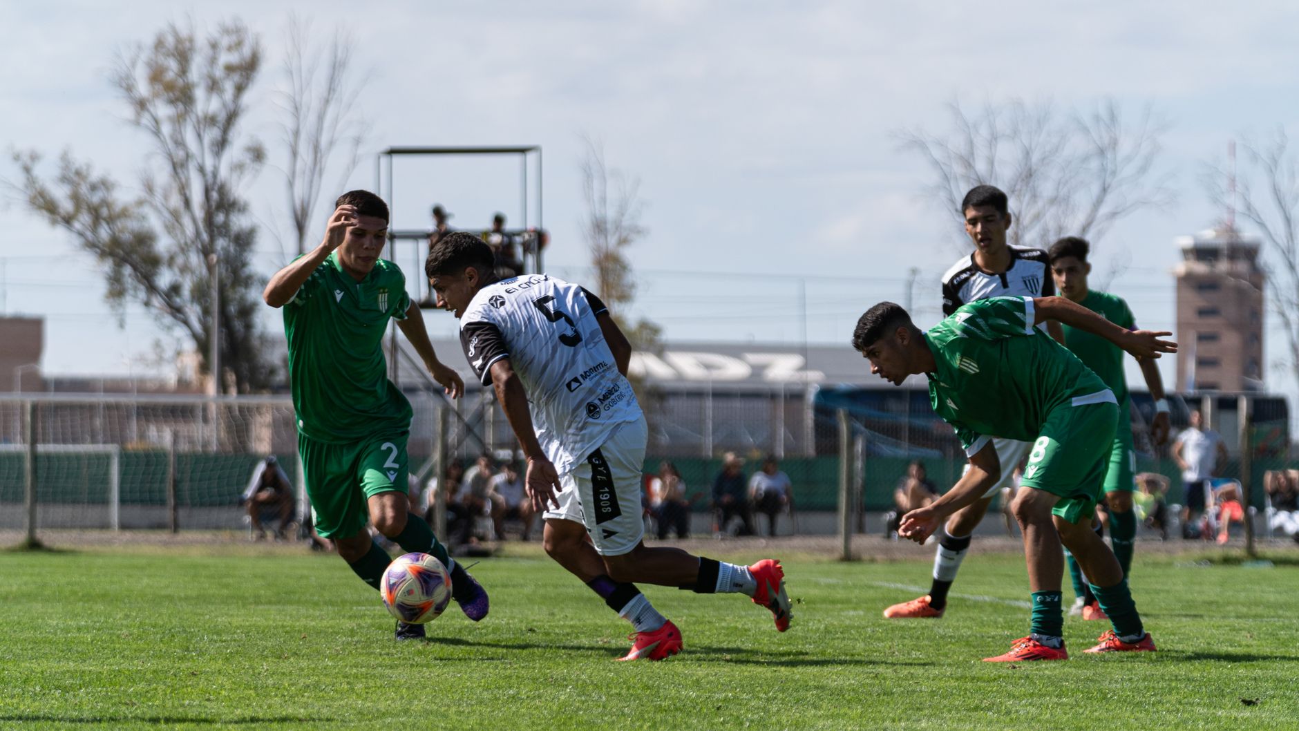 How to Identify Consistent Corner Teams Beyond Simple Averages